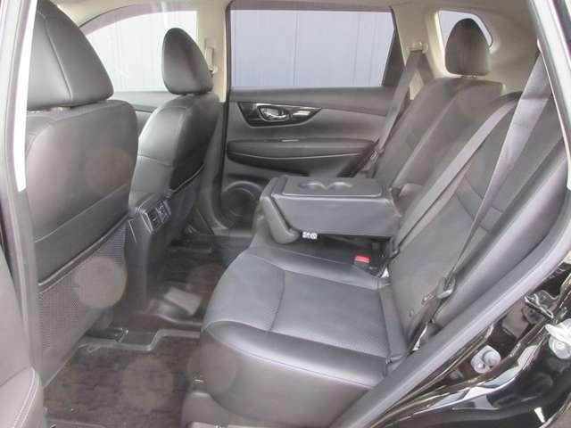 エクストレイル 2.0 20Xi 2列車 4WD ワンオ-ナ-車 エマブレ Pパイロット セキュリティ リアカメラ ワンオナ 追従クルーズ LED ドライブレコーダ インテリジェントキー LDW サイドカメラ ETC Aストップ AAC ナビ&TV メモリーナビ キーフリー アルミホイール(16枚目)