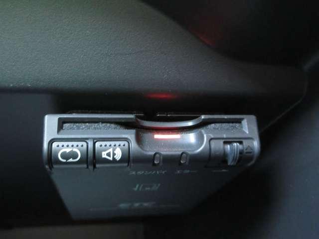 ノート 1.2 X DIG-S ワンオ-ナ-車 エマブレ AVM エコモード LEDヘッドランプ サイドカメラ レーンアシスト AUTOエアコン ETC 整備記録簿 1オーナー ワンセグTV キーレスエントリー メモリーナビ ナビTV パワーステアリング ABS(7枚目)