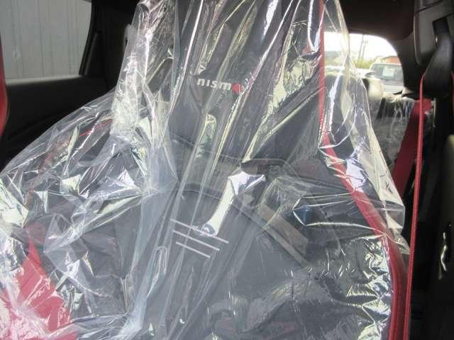 オーラ ニスモ　チューンドｅ－パワー４ＷＤ　ＮＩＳＭＯ　チューンド　ｅ－ＰＯＷＥＲ　４ＷＤ　専用チューニングＲＥＣＡＲＯ製Ｐスポーツシート　ワンオ－ナ－車　ＮＩＳＭＯ　ｔｕｎｅｄ　ｅ－ＰＯＷＥＲ　４ＷＤによる異次元の旋回性能を楽しむ。（3枚目）