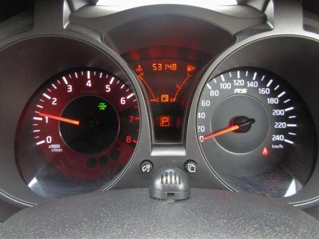 ジューク ニスモ　ＲＳ　ＣＶＴ－Ｍ８◆ＭＲ１６ＤＴＴエンジンＲＳ専用チューン◆ＲＳ専用サスペンション◆ＲＳ専用チューンド・トルクベクトル付◆ＮＩＳＭＯ　ＲＳ専用チューニングＲＥＣＡＲＯ製スポーツシート◆２４０ｋｍ／ｈスケール（5枚目）