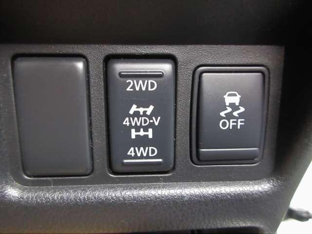 ジューク ニスモ　ＲＳ　ＣＶＴ－Ｍ８◆ＭＲ１６ＤＴＴエンジンＲＳ専用チューン◆ＲＳ専用サスペンション◆ＲＳ専用チューンド・トルクベクトル付◆ＮＩＳＭＯ　ＲＳ専用チューニングＲＥＣＡＲＯ製スポーツシート◆２４０ｋｍ／ｈスケール（9枚目）