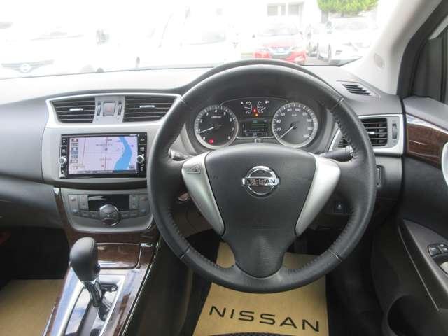 清潔で広々した座席です！是非、現車を見て体感してみてください。