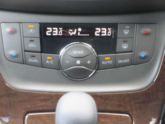 お車でご来店のお客様は、関越自動車道の花園インターから約２分です。