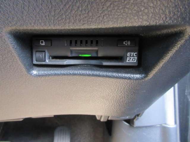 シエンタ ハイブリッドG ハイブリッド G プリクラッシュセーフティブレ-キ◆車線逸脱警報◆ビルトインETC◆両側ASD◆クル-ズコントロ-ル◆Mナビ・TV・CD・Bluetooth・ETC・ドライブレコ-ダ-◆スマ-トキ-(9枚目)