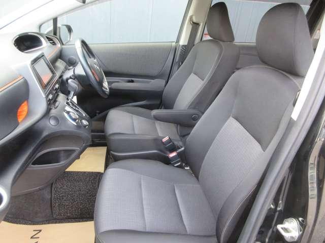 シエンタ ハイブリッドG ハイブリッド G プリクラッシュセーフティブレ-キ◆車線逸脱警報◆ビルトインETC◆両側ASD◆クル-ズコントロ-ル◆Mナビ・TV・CD・Bluetooth・ETC・ドライブレコ-ダ-◆スマ-トキ-(14枚目)