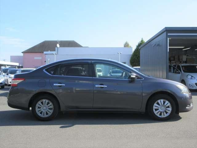 全国各地に登録納車配送可能です。なお全国の日産店にて整備、保証対応可能。