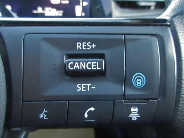 ノート １．２　Ｘ　ワンオ－ナ－車　プロパイロット　ＭＯＰナビ　リアカメラ　衝突被害軽減ブレ－キ　全方位カメラ　ＥＴＣ付　ＬＥＤヘッドライト　レーダークルーズ　レーンアシスト　インテリジェントキー　ワンオーナー　ドラレコ　アイドリングストップ　整備記録簿　ＴＶナビ（2枚目）