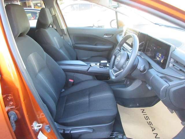 ノート １．２　Ｘ　ワンオ－ナ－車　プロパイロット　ＭＯＰナビ　リアカメラ　衝突被害軽減ブレ－キ　全方位カメラ　ＥＴＣ付　ＬＥＤヘッドライト　レーダークルーズ　レーンアシスト　インテリジェントキー　ワンオーナー　ドラレコ　アイドリングストップ　整備記録簿　ＴＶナビ（14枚目）