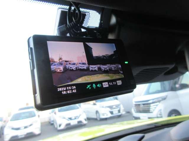 フェアレディＺ ３．０　プロト　スペック　限定２４０台　特別仕様車　ＬＥＤヘッドランプ　アルミホイール　オートクルーズコントロール　スマートキー　ＥＴＣ　バックカメラ　キーフリー　衝突被害軽減システム（12枚目）