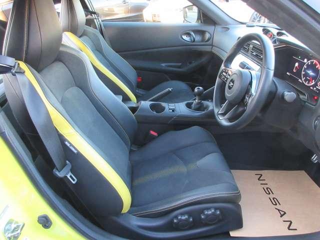 フェアレディＺ ３．０　プロト　スペック　限定２４０台　特別仕様車　ＬＥＤヘッドランプ　アルミホイール　オートクルーズコントロール　スマートキー　ＥＴＣ　バックカメラ　キーフリー　衝突被害軽減システム（15枚目）