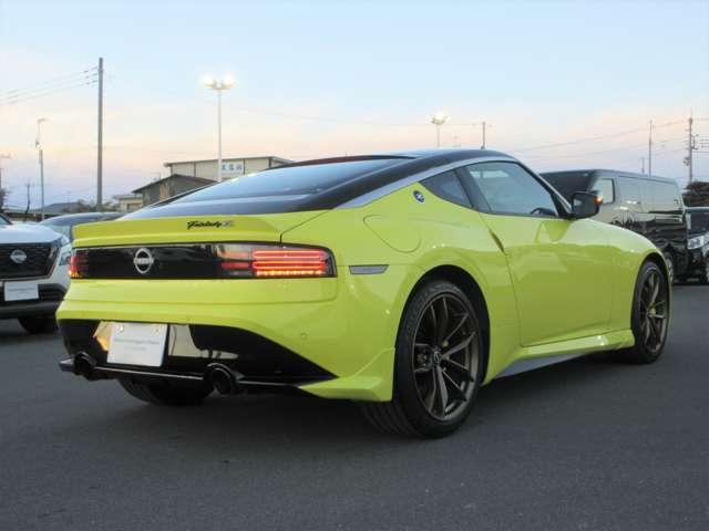 フェアレディＺ ３．０　プロト　スペック　限定２４０台　特別仕様車　ＬＥＤヘッドランプ　アルミホイール　オートクルーズコントロール　スマートキー　ＥＴＣ　バックカメラ　キーフリー　衝突被害軽減システム（20枚目）