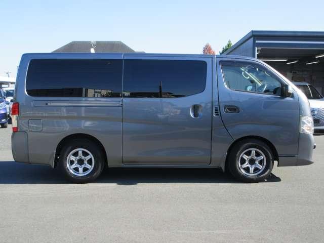 ＮＶ３５０キャラバンバン ２．０　ＤＸ　ロングボディ　走行距離無制限保証　エマブレ　Ｍナビ　ブレーキサポート　ＬＥＤ　メモリナビ　整備記録簿　キーレスリモコン　パワーウインド　ワンセグ　ＥＴＣ車載器　ドライブレコーダー　盗難防止装置　ＡＣ　エアバック　ＰＳ　ナビＴＶ　ＡＢＳ付　サイドカメラ（19枚目）