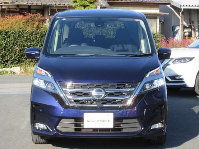 セレナ ２．０　ＸＶ　ワンオ－ナ－車　後席モニタ－　オートクルーズ　ＥＴＣ車載器　レーンキープ　ワンオーナー車　インテリキー　バックカメラ　アルミホイール　記録簿　ドラレコ　パワーウインドウ　盗難防止システム　ナビＴＶ　エアコン　ＡＢＳ　エアバッグ（18枚目）