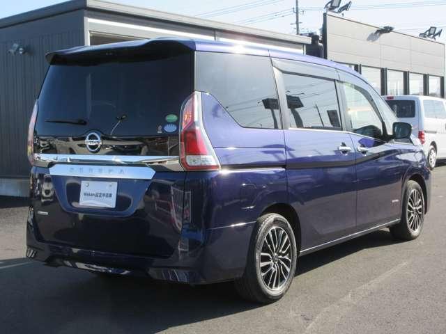 セレナ ２．０　ＸＶ　ワンオ－ナ－車　後席モニタ－　オートクルーズ　ＥＴＣ車載器　レーンキープ　ワンオーナー車　インテリキー　バックカメラ　アルミホイール　記録簿　ドラレコ　パワーウインドウ　盗難防止システム　ナビＴＶ　エアコン　ＡＢＳ　エアバッグ（20枚目）