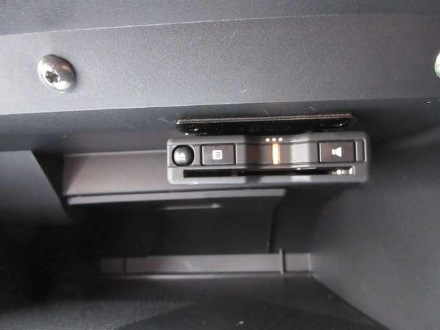 ノート Ｘ　１．２　Ｘ◆ワンオ－ナ－車◆エマブレ・車線逸脱警報・横滑り防止・踏み間違い防止◆ＬＥＤヘッドライト◆Ｍナビ・ＴＶ・ＥＴＣ◆バックカメラサイドカ－テンエアバック◆インテリジェントキ－（6枚目）