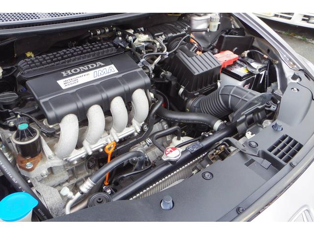 ＣＲ－Ｚ α　グレードα　ハイブリット　マニュアル６速　純正１６インチアルミホイール　スマートキー　アイドリングストップ　車検２年つき　走行距離４１．０００キロ　クルーズコントロール　フォグライト（22枚目）