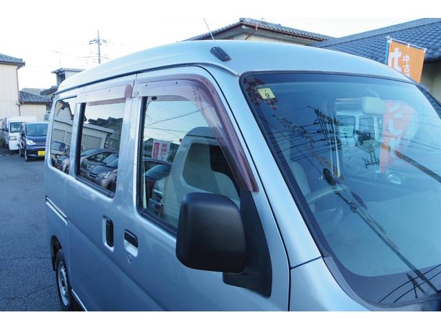 ハイゼットカーゴ ＤＸ　エアバッグ　パワーステアリング　パワーウインド　オートマチック　マニュアルエアコン　キーレスエントリー　ヘッドライトリベライザー（11枚目）