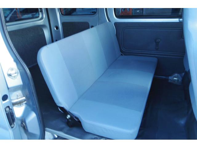 ハイゼットカーゴ ＤＸ　エアバッグ　パワーステアリング　パワーウインド　オートマチック　マニュアルエアコン　キーレスエントリー　ヘッドライトリベライザー（18枚目）