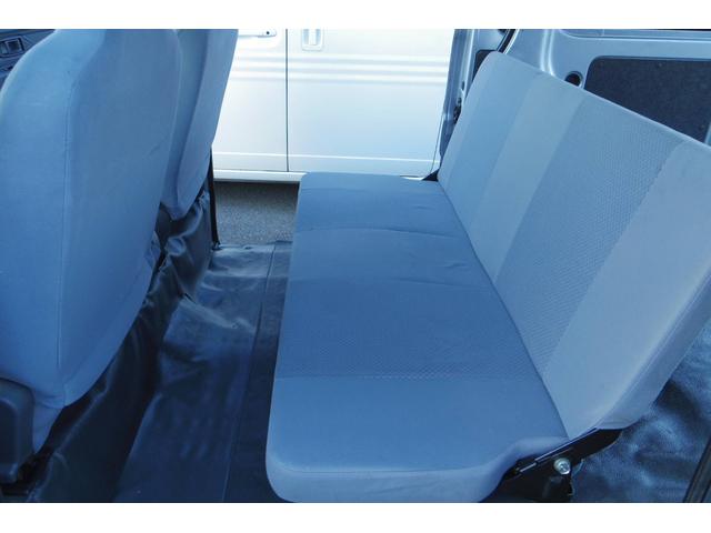 ハイゼットカーゴ ＤＸ　エアバッグ　パワーステアリング　パワーウインド　オートマチック　マニュアルエアコン　キーレスエントリー　ヘッドライトリベライザー（22枚目）