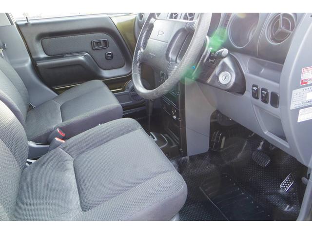 ネイキッド G ボディカラーオリーブグリーン グレードG 走行距離7.4万キロ 純正アルミホイール キーレスエントリー リア脱着シート GOO鑑定(14枚目)