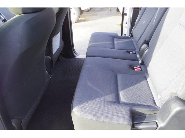 シエンタ ハイブリッドＧ　ボディカラーパール　グレードハイブリットＧ　車検令和９年３月　７人乗り　禁煙車　ＧＯＯ鑑定　両側パワースライドドア　ナビゲーション＆テレビバックカメラ　ＥＴＣスマートキー　記録簿取説＆メインキースペア（18枚目）