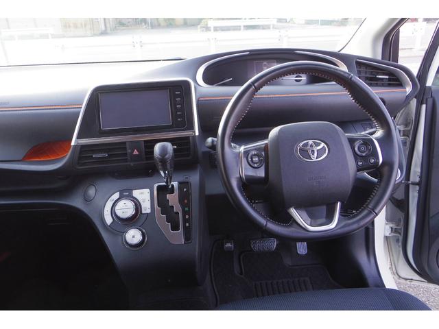 シエンタ ハイブリッドＧ　ボディカラーパール　グレードハイブリットＧ　車検令和９年３月　７人乗り　禁煙車　ＧＯＯ鑑定　両側パワースライドドア　ナビゲーション＆テレビバックカメラ　ＥＴＣスマートキー　記録簿取説＆メインキースペア（19枚目）