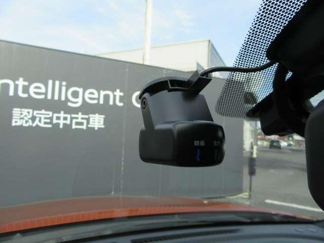 キックス Ｘツートーンインテリアエディション　エマージェンシーＢ　地デジ　ＶＤＣ　Ｂｌｕｅｔｏｏｔｈ接続　アラウンドモニター　前後ソナー　ＬＥＤ　シートヒーター　オートライト　エアコン　ドラレコ　スマートキー　ＥＴＣ　メモリーナビ　寒冷地仕様（6枚目）