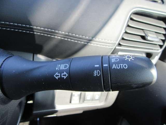 セレナ １．２　ｅ－ＰＯＷＥＲ　ハイウェイスター　チェアキャブ　スロープタイプ　車いす１名　サード仕様（19枚目）