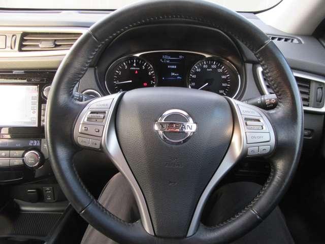 エクストレイル モード・プレミア エマージェンシーブレーキパッケージ 4WD DVD フルタイム4WD メモリーナビ 地デジTV シートヒーター ETC スマートキー ドラレコ コーナーセンサー アラウンドビューモニタ 衝突被害軽減 Bluetooth音楽(13枚目)