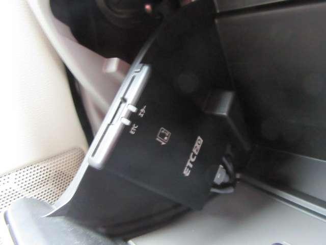 クリッパーバン 660 DX GLパッケージ ハイルーフ デュアルカメラブレーキサポート Bカメラ ドライブレコーダー リモコンキー エアコン 運転席エアバッグ パワーウィンドウ Wエアバッグ パワーステアリング ABS レーンキープ iストップ(6枚目)