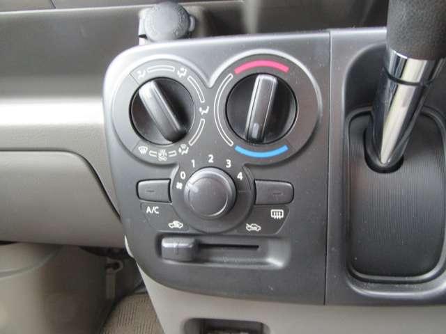 クリッパーバン 660 DX GLパッケージ ハイルーフ デュアルカメラブレーキサポート Bカメラ ドライブレコーダー リモコンキー エアコン 運転席エアバッグ パワーウィンドウ Wエアバッグ パワーステアリング ABS レーンキープ iストップ(10枚目)