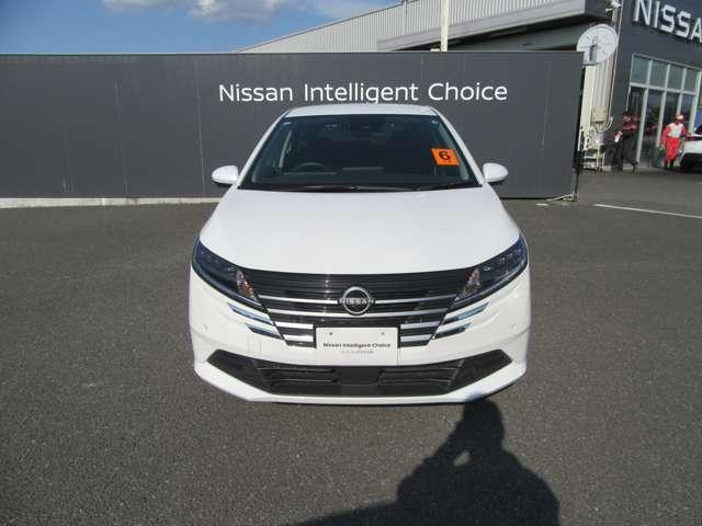 ノート 1.2 X 衝突被害軽減ブレ-キ レーンアシスト インテリジェントキー ドラレコ アイドリングストップ 盗難防止システム サイドカーテンエアバック パワーウィンドウ オートエアコン キーレス ABS Wエアバッグ(6枚目)