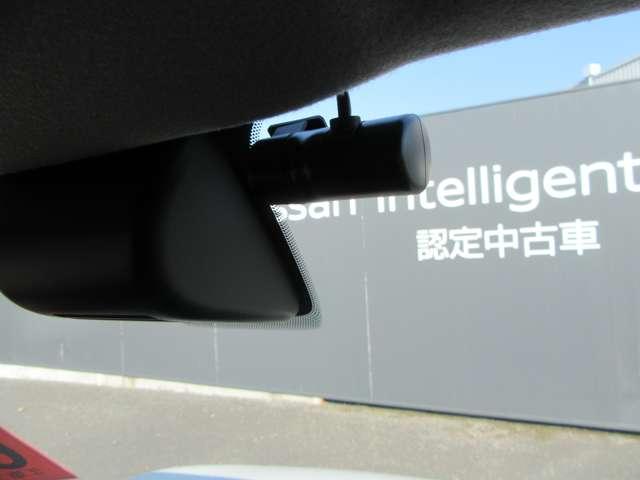 ルークス ６６０　ハイウェイスターＸ　アイスト　衝突被害軽減ブレ－キ　マルチビューカメラ　車線逸脱警報装置　スマートキー　パワーウィンドウ　カーテンエアバック　ドライブレコーダー　バックカメラ　パワステ　オートエアコン　左右エアバッグ（7枚目）