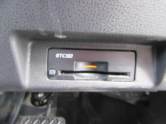 リーフ e+ X カーナビ アダプティブクルーズコントロール ETC インテリキー バックカメラ メモリーナビ オートエアコン サイドエアバック Wエアバック AW キーフリー ABS イモビライザー レーダーブレーキ(6枚目)