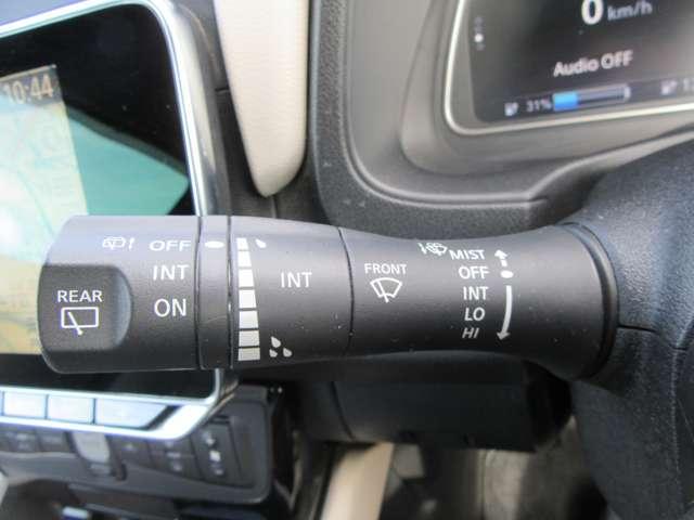 リーフ e+ X カーナビ アダプティブクルーズコントロール ETC インテリキー バックカメラ メモリーナビ オートエアコン サイドエアバック Wエアバック AW キーフリー ABS イモビライザー レーダーブレーキ(14枚目)