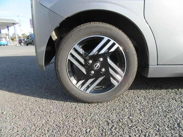 ルークス 660 ハイウェイスターX アーバンクロム アイドリングストップ スマートキー サイドカメラ レーンキープアシスト オートエアコン ドライブレコーダー バックカメラ 踏み間違い衝突防止アシスト(14枚目)