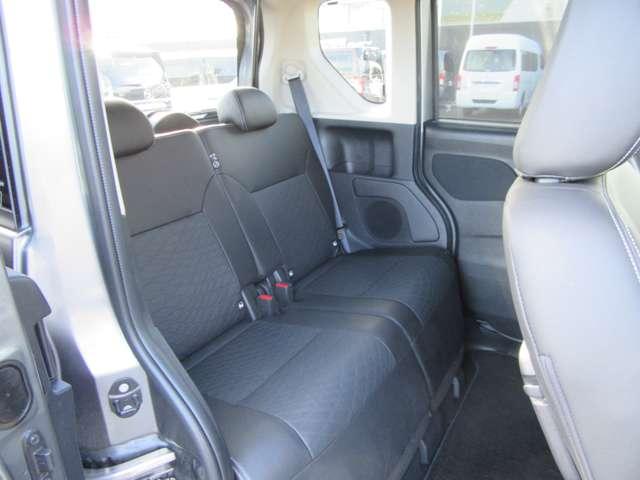 ルークス 660 ハイウェイスターX アーバンクロム アイドリングストップ スマートキー サイドカメラ レーンキープアシスト オートエアコン ドライブレコーダー バックカメラ 踏み間違い衝突防止アシスト(19枚目)