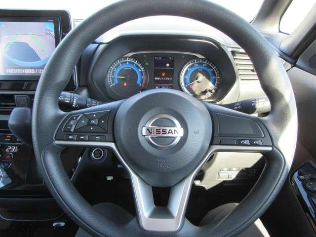 ルークス ６６０　ハイウェイスターＸ　アイスト　衝突被害軽減ブレ－キ　マルチビューカメラ　車線逸脱警報装置　ＥＴＣ　ＬＥＤ　スマートキー　パワーウィンドウ　カーテンエアバック　ナビＴＶ　バックカメラ　パワステ　オートエアコン　メモリーナビ（7枚目）