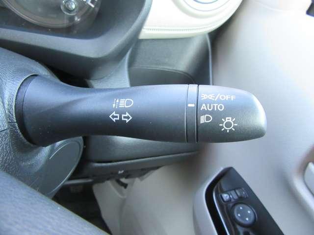 デイズ ６６０　Ｘ　アラウンドＭ　踏み間違え防止　スマートキー　イモビライザー　バックカメラ　レーンキープ　アイドリングストップ　キーレス　フルオートエアコン　ＷＡＢ　運転席エアバック　サイドエアバッグ　ＰＳ　ＡＢＳ（7枚目）