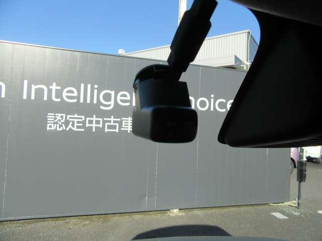 ルークス ６６０　ハイウェイスターＸ　アイスト　衝突被害軽減ブレ－キ　マルチビューカメラ　車線逸脱警報装置　ＥＴＣ　ＬＥＤ　スマートキー　パワーウィンドウ　カーテンエアバック　ドライブレコーダー　ナビＴＶ　バックカメラ　パワステ　キーフリ（8枚目）