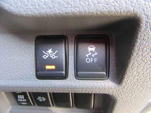 ＮＶ３５０キャラバンバン ２．５　プレミアムＧＸ　ロングボディ　ディーゼルターボ　４ＷＤ　アラウンドビュモニター　キーフリー　切替式４ＷＤ　ＡＢＳ　運転席エアバッグ　インテリキー　エアコン　パワステ　ＥＴＣ　アルミ　イモビライザー　エマージェンシブレーキ　ＰＷ（9枚目）