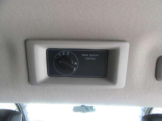 ＮＶ３５０キャラバンバン ２．５　プレミアムＧＸ　ロングボディ　ディーゼルターボ　４ＷＤ　アラウンドビュモニター　キーフリー　切替式４ＷＤ　ＡＢＳ　運転席エアバッグ　インテリキー　エアコン　パワステ　ＥＴＣ　アルミ　イモビライザー　エマージェンシブレーキ　ＰＷ（19枚目）