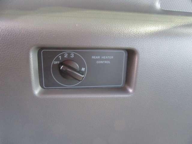 ＮＶ３５０キャラバンバン ２．５　プレミアムＧＸ　ロングボディ　ディーゼルターボ　４ＷＤ　アラウンドビュモニター　キーフリー　切替式４ＷＤ　ＡＢＳ　運転席エアバッグ　インテリキー　エアコン　パワステ　ＥＴＣ　アルミ　イモビライザー　エマージェンシブレーキ　ＰＷ（20枚目）