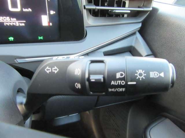 ノート Ｘ　地デジフルセグ　リアカメラ　衝突被害軽減ブレ－キ　前後センサー　ＢＬＵＥＴＯＯＴＨ　前席シートヒーター　全方位カメラ　電格ミラー　横滑防止装置　ＵＳＢ接続　オートマチックハイビーム　ＥＴＣ２・０（15枚目）