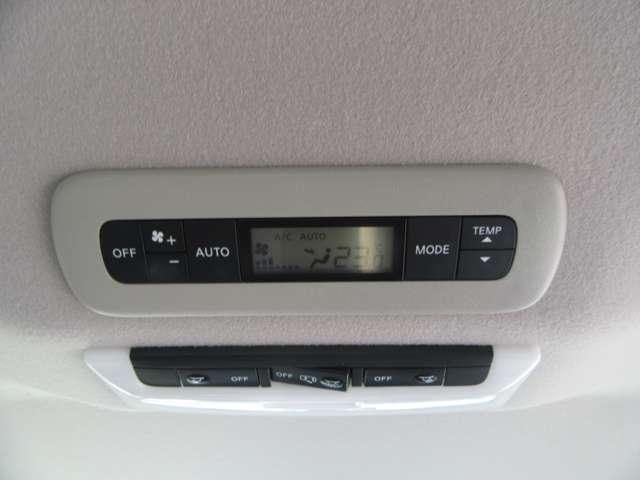 セレナ ｅ－ＰＯＷＥＲ　ハイウェイスター　Ｖ　３６０°カメラ　シートＨ　エマジェンシーブレーキ　ＤＶＤ再生機能　ブルートゥース　地デジ　パーキングセンサー　３列シート　ウォークスルー　ブルーレイ再生　Ｗエアコン　Ａライト　横滑り防止機能　スマキー（14枚目）