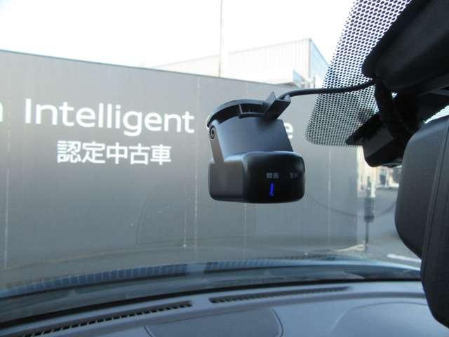 キックス Ｘ　ＦＯＵＲ　スタイルエディション　コーナーセンサー　衝突軽減　前席シートヒーター　電動格納ミラー　フルセグ　ＬＥＤ　全方位カメラ　スマートキー　車線逸脱警報　４ＷＤ　ドライブレコーダー　バックカメラ　ＥＴＣ　アルミホイール　寒冷地仕様（6枚目）