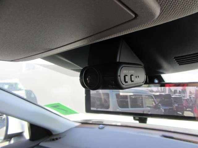 エクストレイル G e-4ORCE ガラスルーフ ナッパレザーシート USBポート 地デジTV 100V ルーフレール 試乗車 パークアシスト 横滑り防止装置 禁煙 シートヒーター オートハイビーム 寒冷地仕様 ナビTV LKA ETC(7枚目)