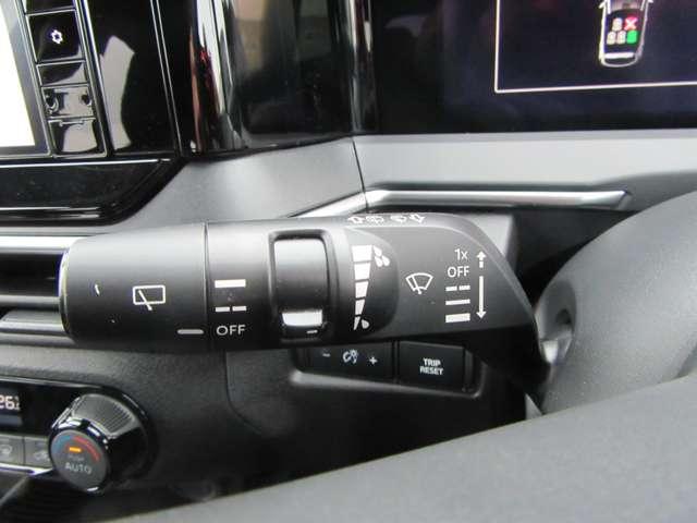 ノート Ｘ　地デジフルセグ　リアカメラ　衝突被害軽減ブレ－キ　前後センサー　ＢＬＵＥＴＯＯＴＨ　全方位カメラ　電格ミラー　横滑防止装置　オートマチックハイビーム　ＥＴＣ２・０　衝突安全ボディ　フロントカメラ（15枚目）