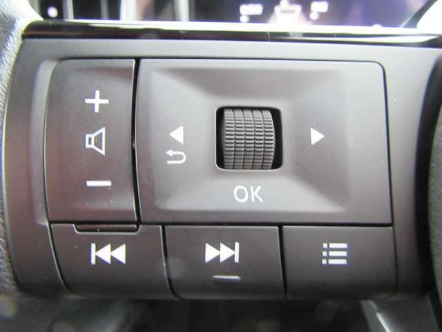 ノート Ｘ　地デジフルセグ　衝突被害軽減ブレ－キ　前後センサー　ＢＬＵＥＴＯＯＴＨ　全方位カメラ　横滑防止装置　オートマチックハイビーム　ＥＴＣ２・０　衝突安全ボディ　アダプティブＬＥＤヘッドライト（13枚目）