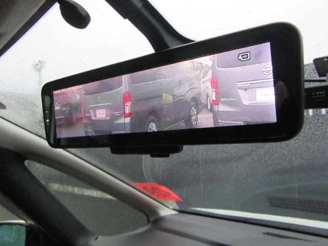 セレナ ハイウェイスターＧ　ブルーレイ　リアエアコン　横滑り防止機能　地デジ　電動格納ミラー　パークアシスト　３列シート　キーフリー　ＥＴＣ装備　寒冷地仕様　ＬＥＤ　スマートキー　オートライト　パワーウィンドウ　ナビＴＶ　ＡＢＳ（9枚目）